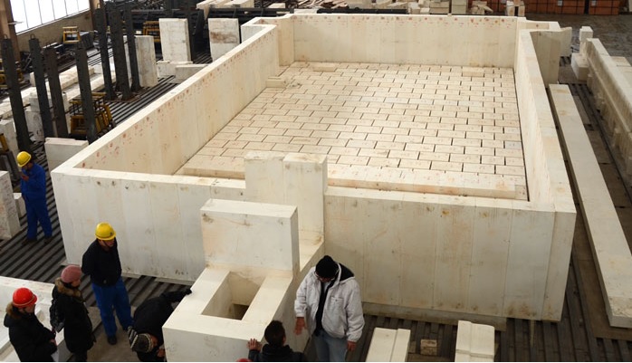 锆刚玉砖的特点有哪些