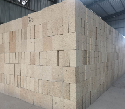 低导热三石砖在使用过程中应注意哪些事项