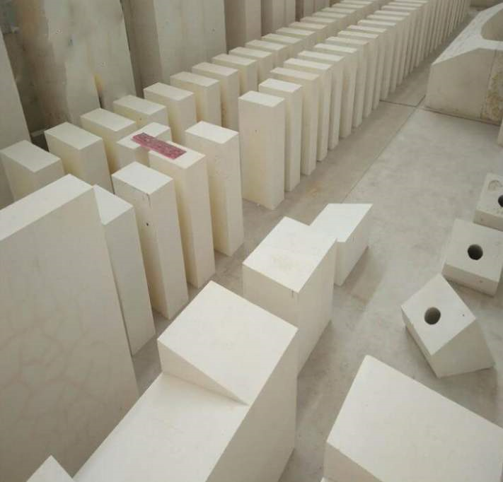 选择锆刚玉砖的好处有哪些